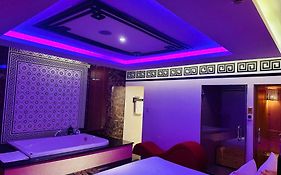 Lan Quế Phường Hotel